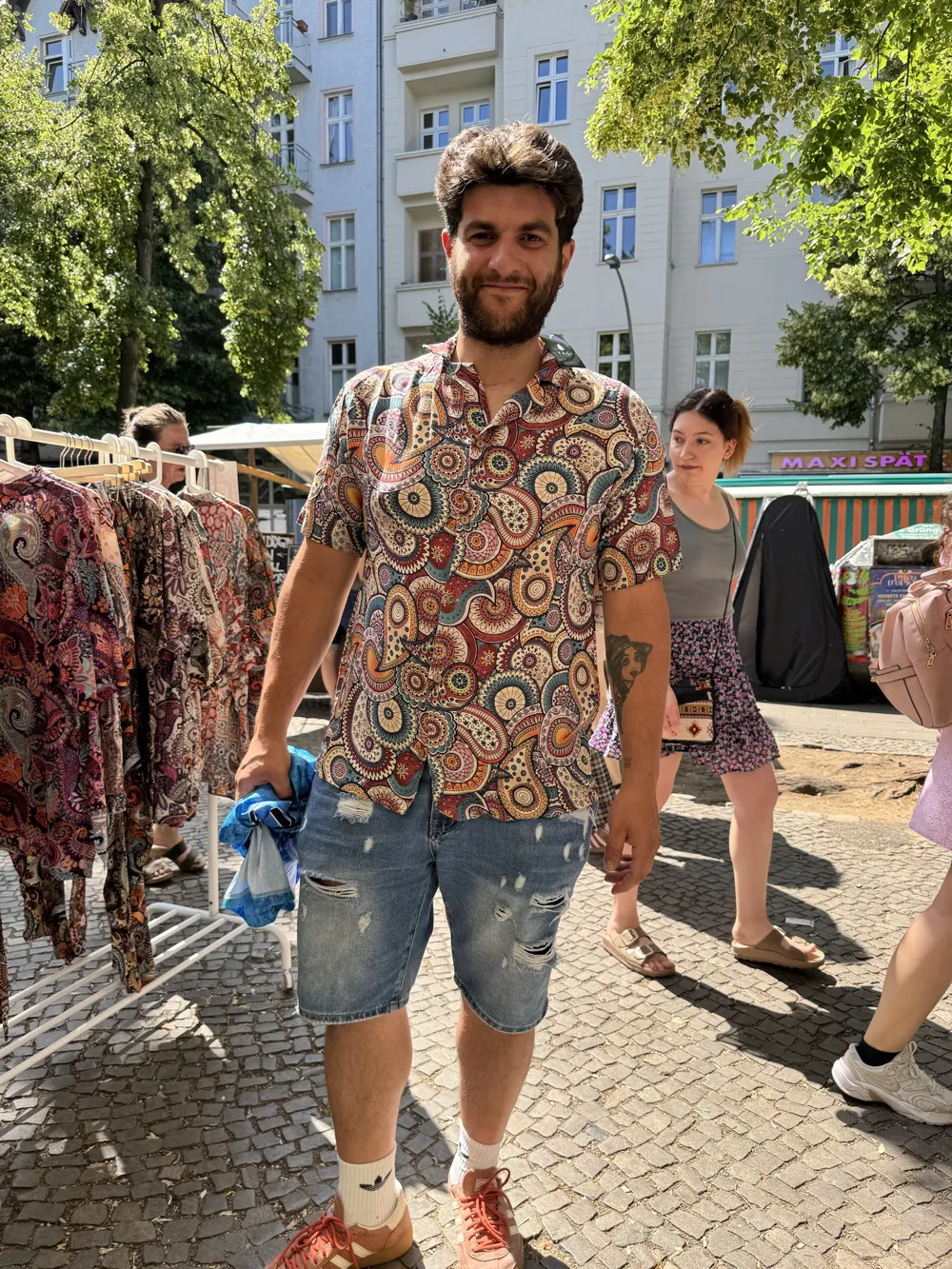 Retro shirt · unisex